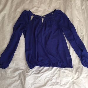 Long sleeve glitter shirt, beautiful color!